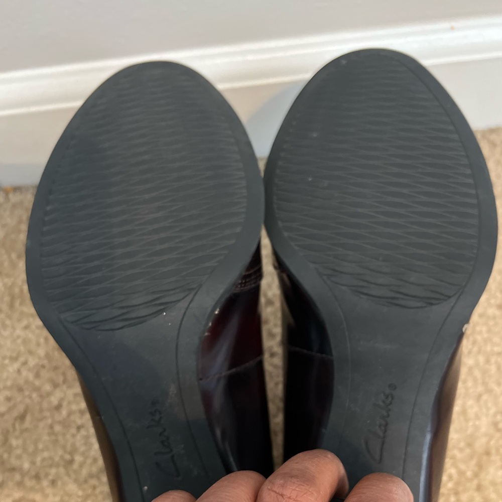 Clarks Womens Cordovan Leather Heels Sz US 9 - Picture 2 of 4